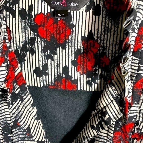 Stork & Babe XS Sleeveless Tunic Black Red Roses White Flowy Midi Dress - Picture 9 of 12